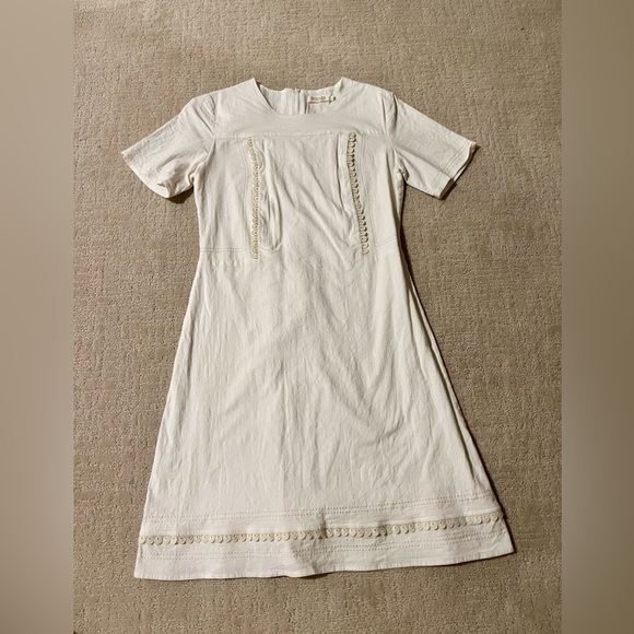 Roolee Dresses & Skirts - Roolee Mom  cream  Dress Short Sleeve Crew Neck size M